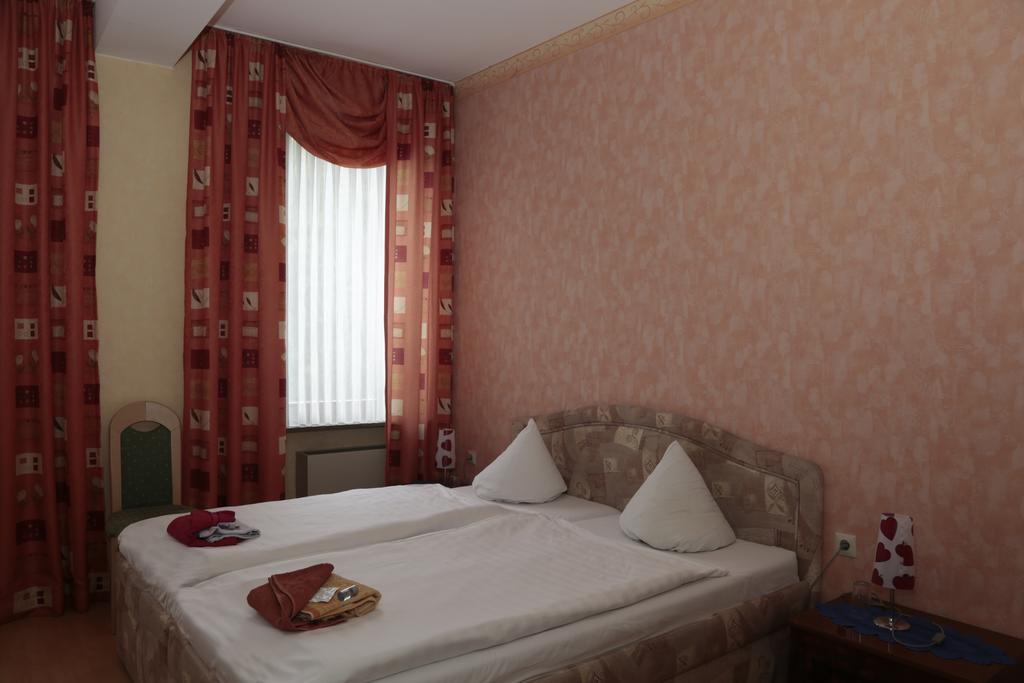 Hotel Sessellift Koblencja Pokój zdjęcie